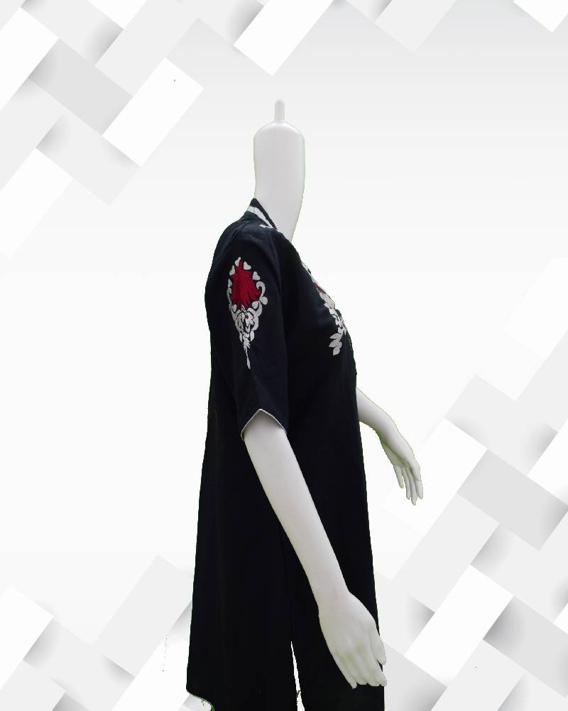 silakaari Women's Black Zari Embroidered Kurta